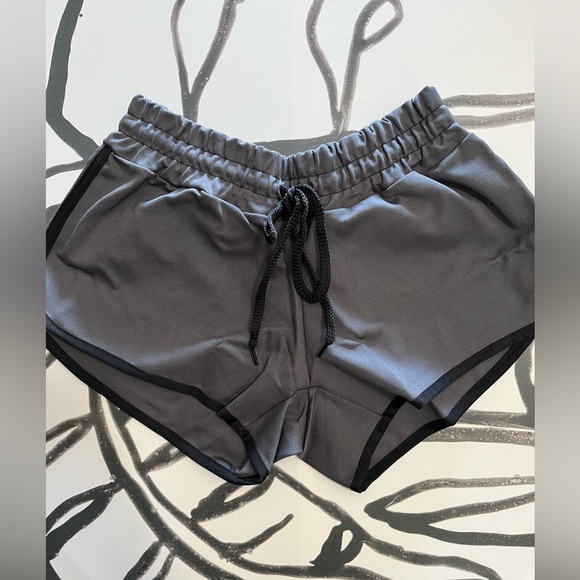 Classic shorts. Yoga, lounge, running, active booty shorts. NWT. Womens size S - Picture 5 of 7